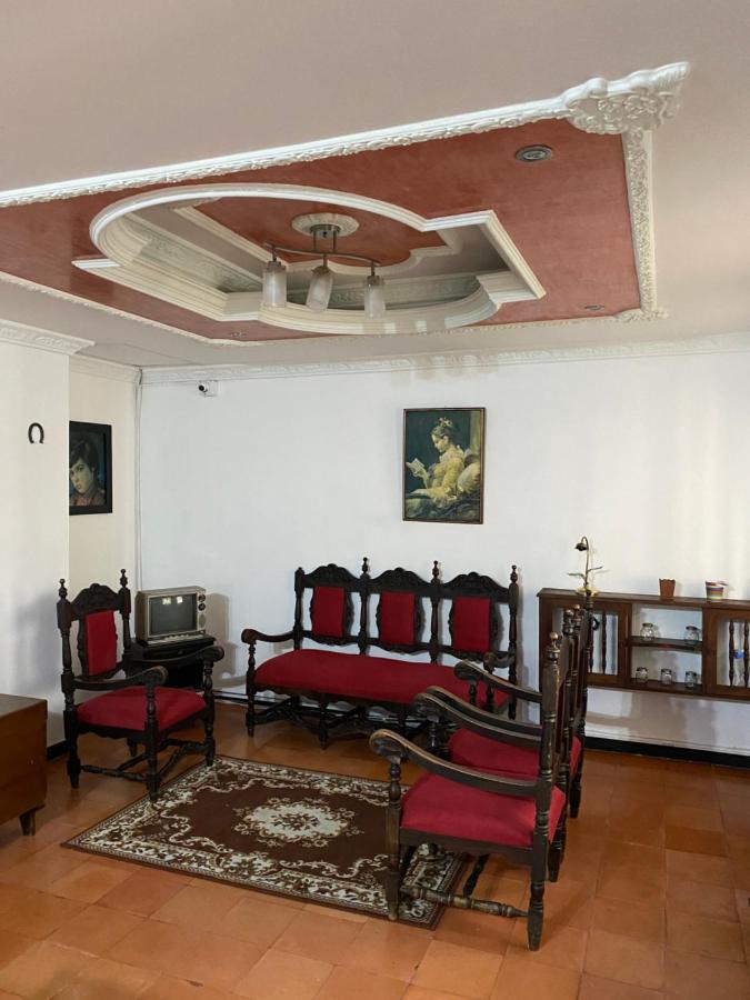 La Casona Hostal Pereira Exteriör bild