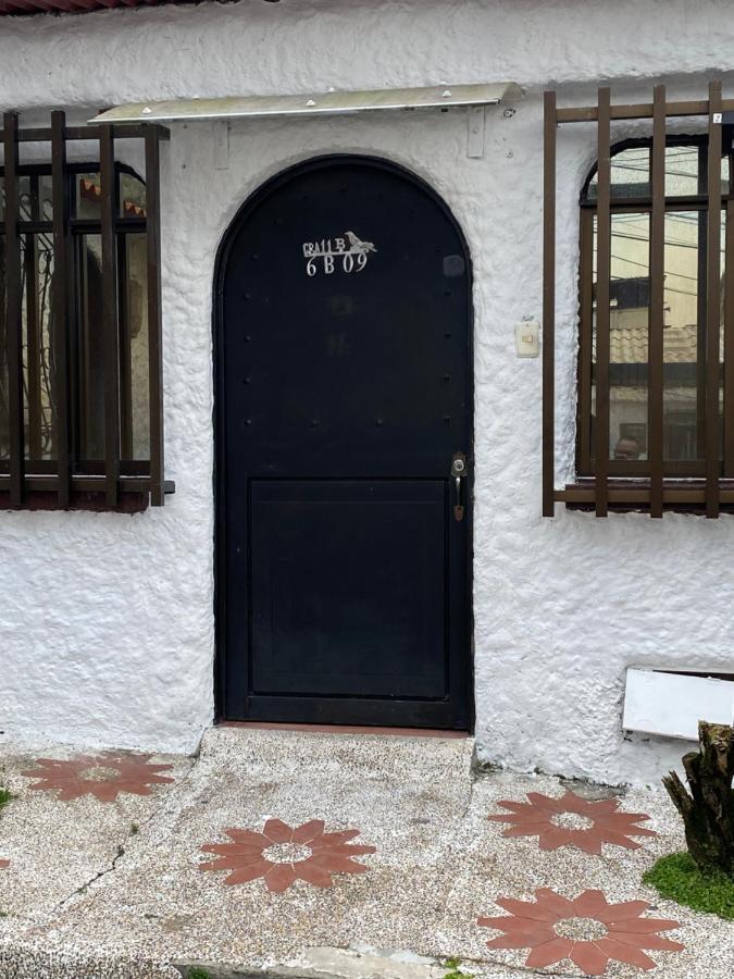 La Casona Hostal Pereira Exteriör bild